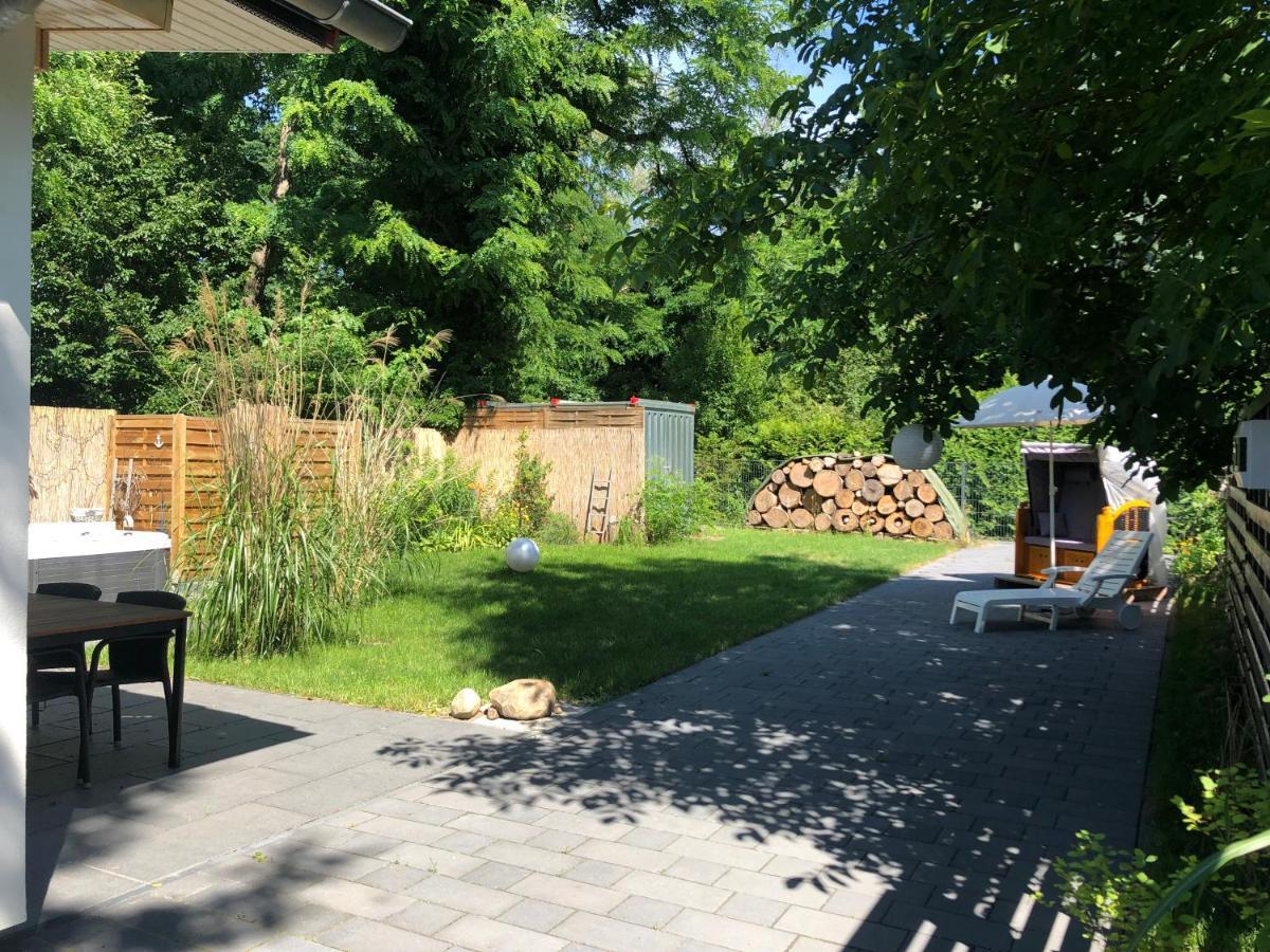 Gartenloft Mit Outdoor Whirlpool Und Garten Petershagen-Eggersdorf ภายนอก รูปภาพ